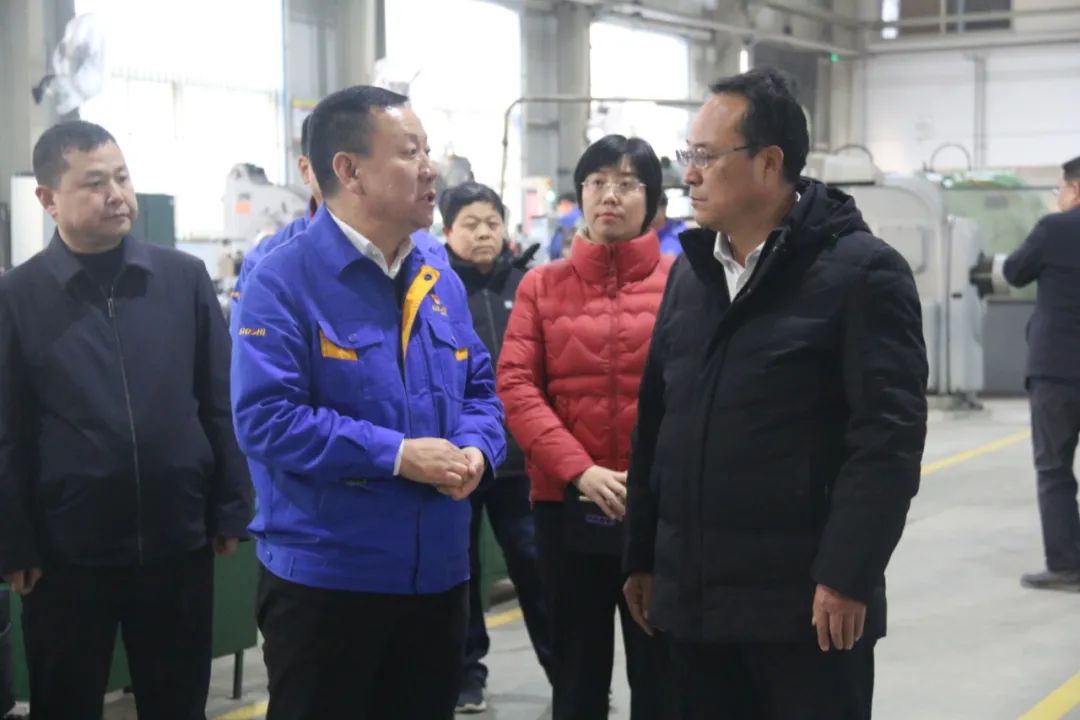 鳳翔區長彭世忠蒞臨公司調研生產經營情況